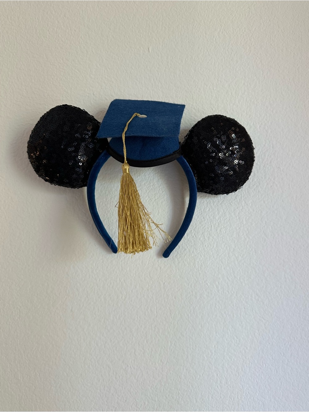 Disney Graduation Minnie Ear Headband with Sequin Ears and Gold Tassel